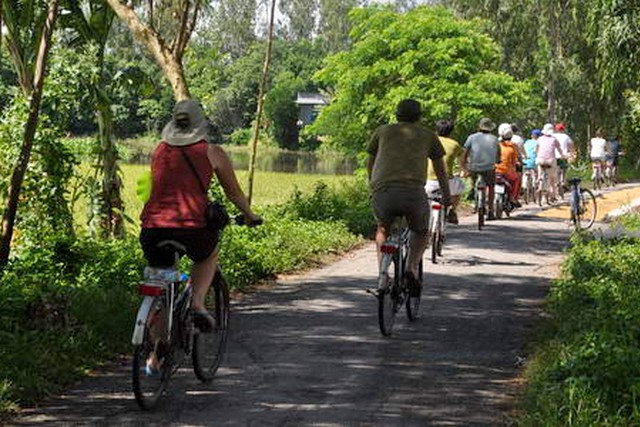 01 Day - Mekong Delta on The Bike